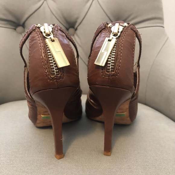 L.A.M.B. Very Unique Open Toe Stilettos - Picture 7 of 8